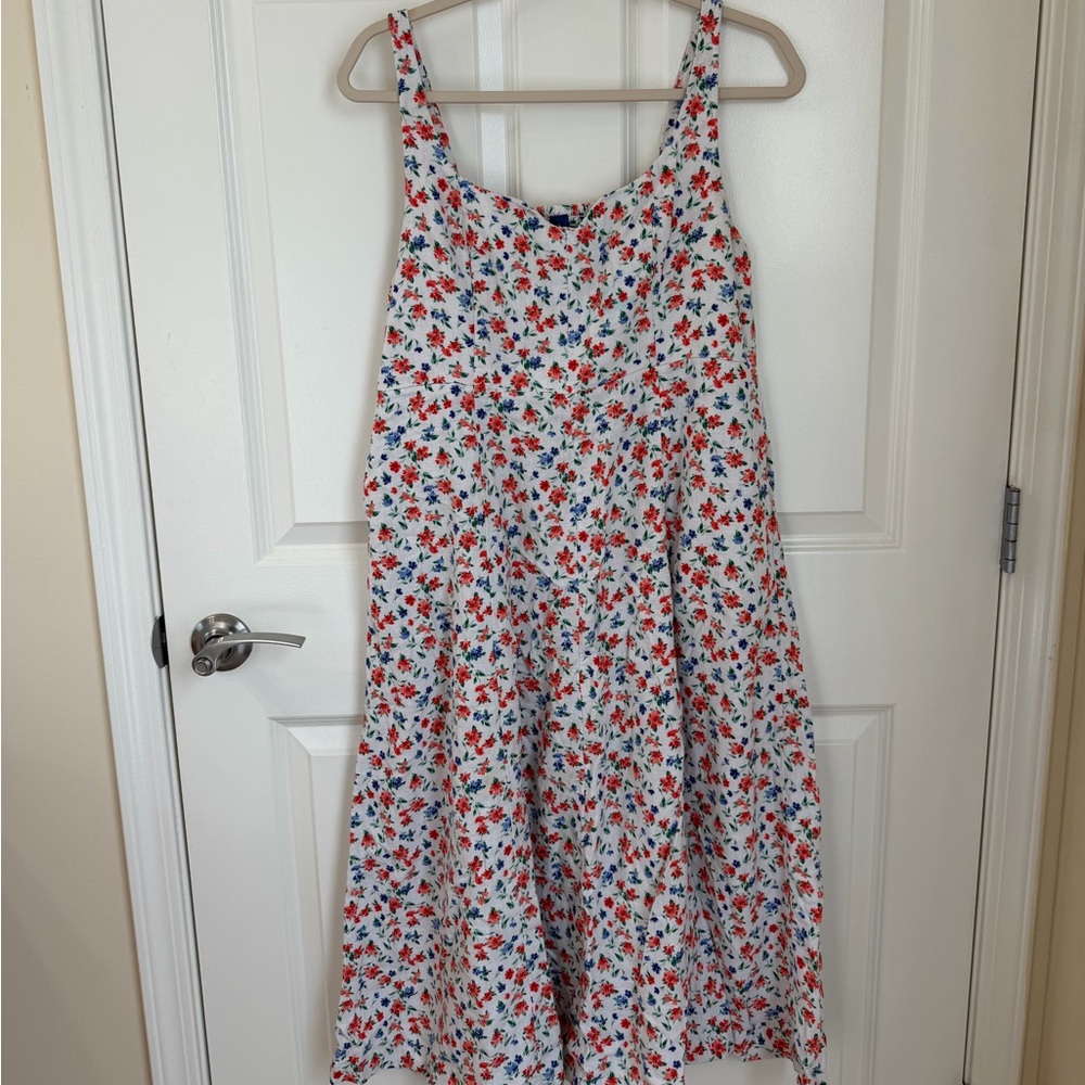 Old Navy Red and Blue Floral Top